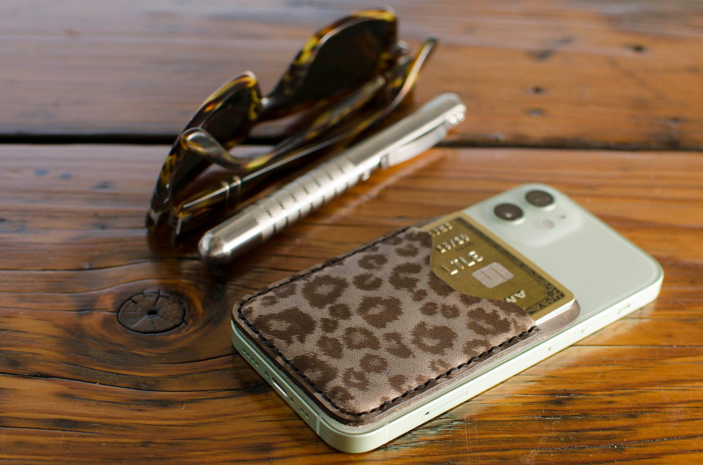 Piggyback Phone Wallet